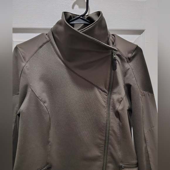 5.11 Tactical Kinetic Full Zip Asymmetrical Jacket Women's Small - Picture 2 of 12